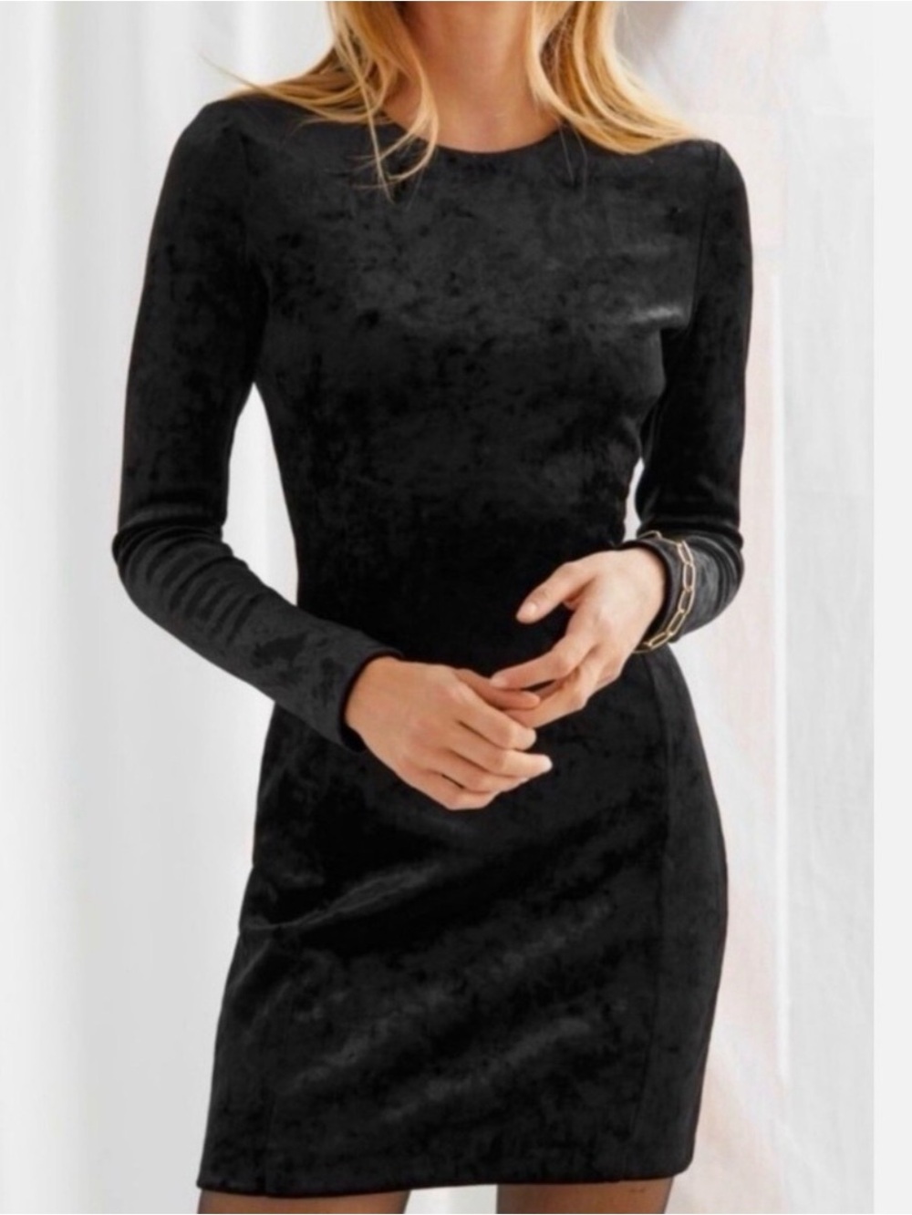 Black Long-Sleeve Crushed Velvet Mini Dress